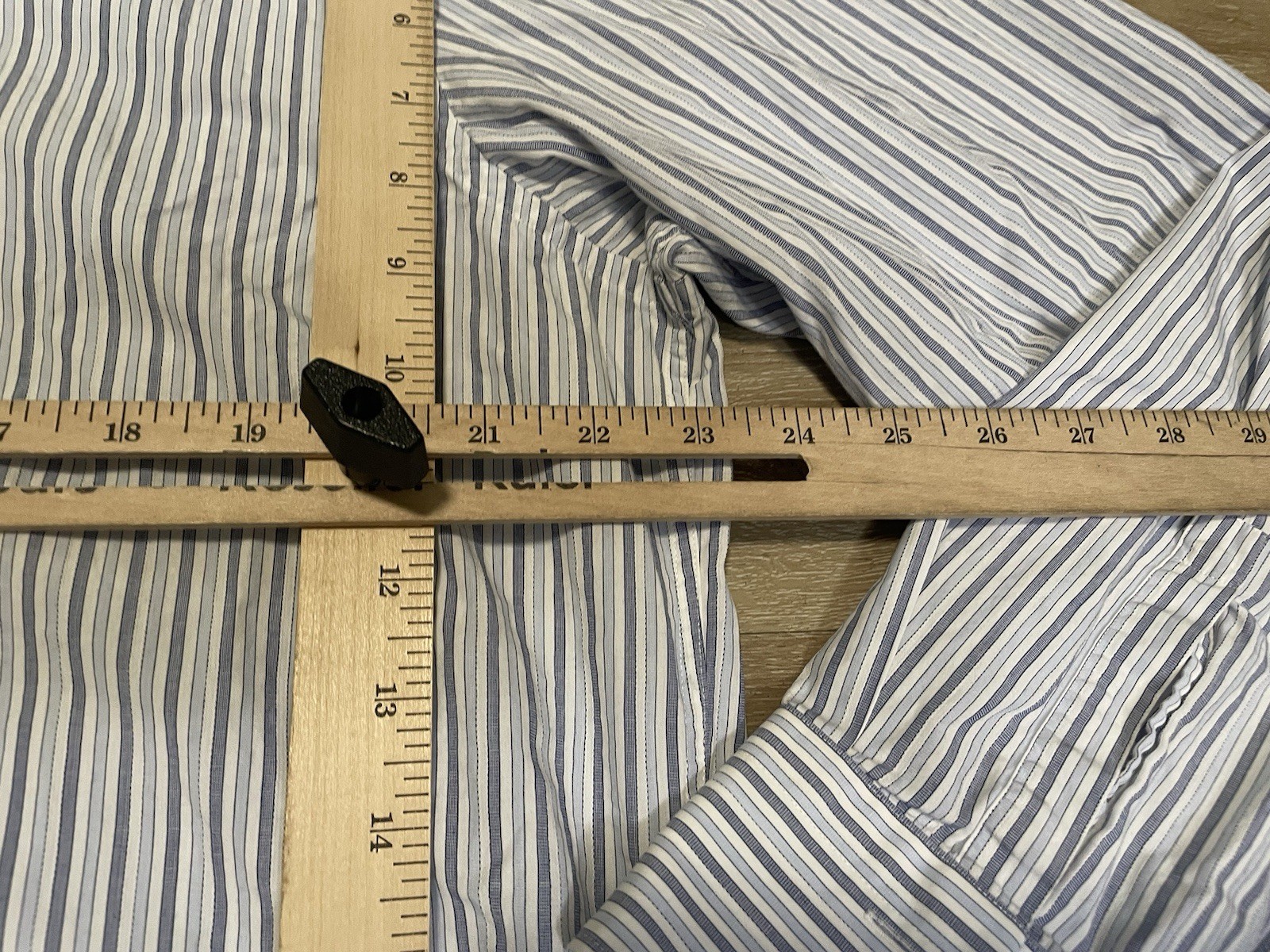 Hugo Boss Dress Shirt Mens 17.5 Blue Striped Regular Fit Button Up Long Sleeve thumbnail 5