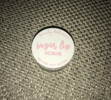 Image of BN BEAUTY BAKERIE VANILLA SUGAR LIP SCRUB - 5G !