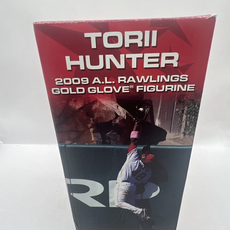 Фигурка Torii Hunter 2009 Gold Glove, LA Angels, 22 апреля 2010 г. - Изображение 4 из 4