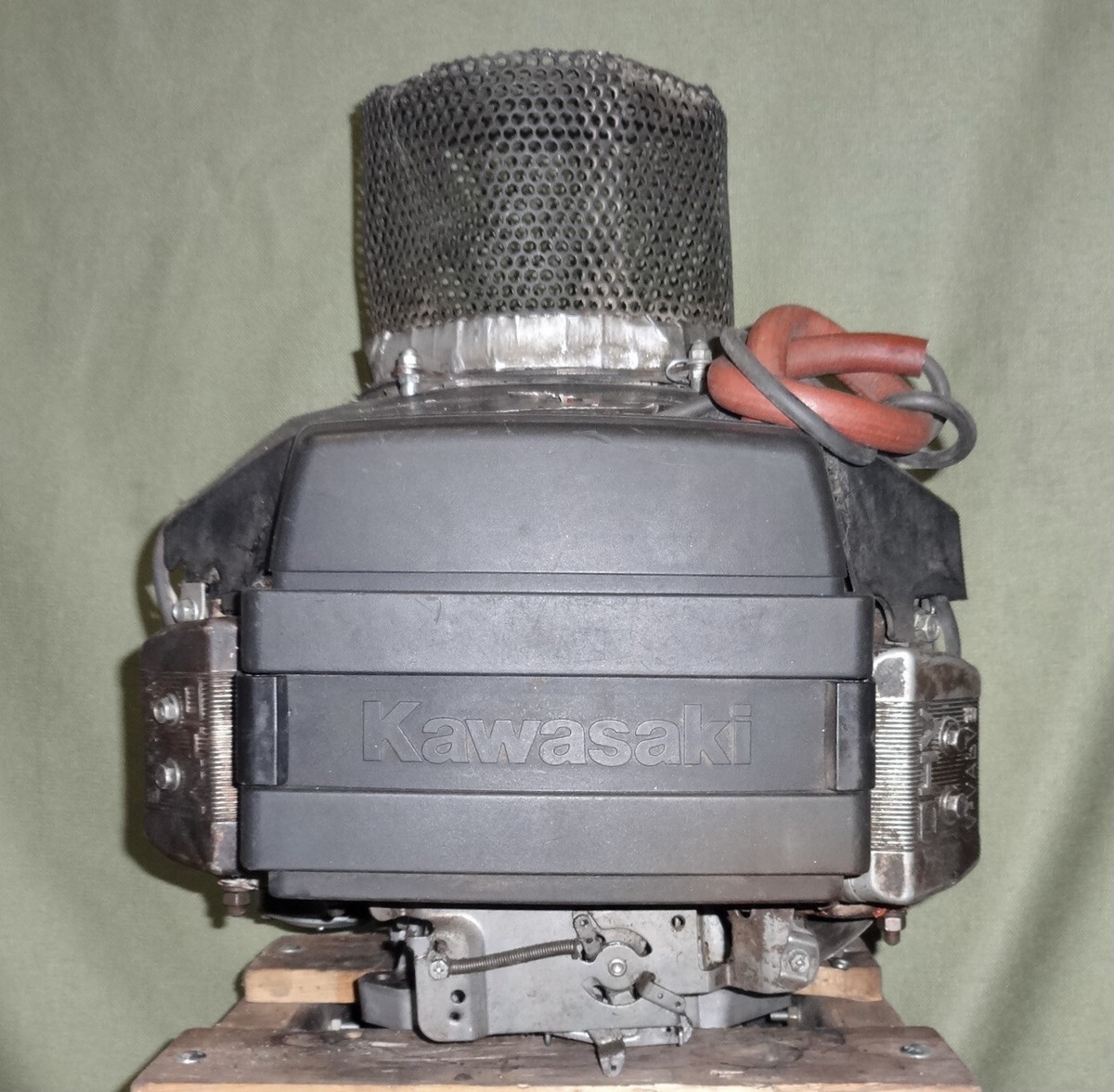 Kawasaki Engine FH500V-AS18-M. Electric Starter. Shaft 1
