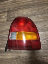 96-98 Honda Civic Hatchback Taillight Right Stanley Oem