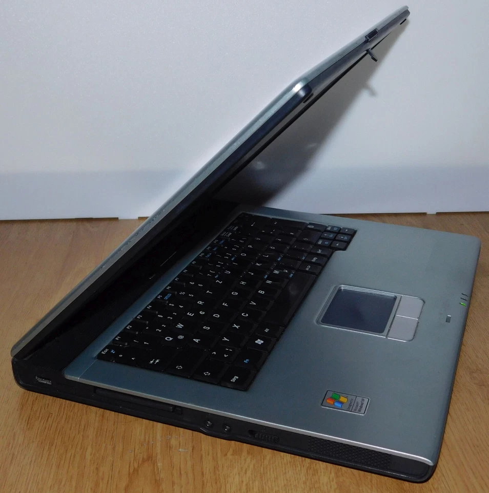 15" Laptop Notebook Acer Extensa 2350 Pentium M 1,6 GHz 80GB 1GB Win XP 40m Akku - Bild 4 von 4