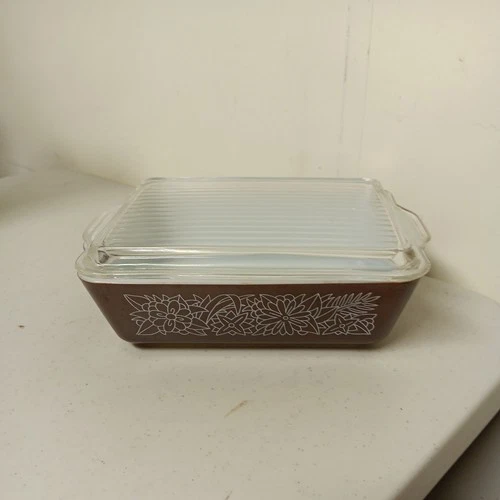 Pyrex Woodland Brown Vintage Baking Casserole Dish 0503 With Lid