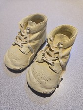 Pair Of 2001 Boyds Bear-Foot Friends