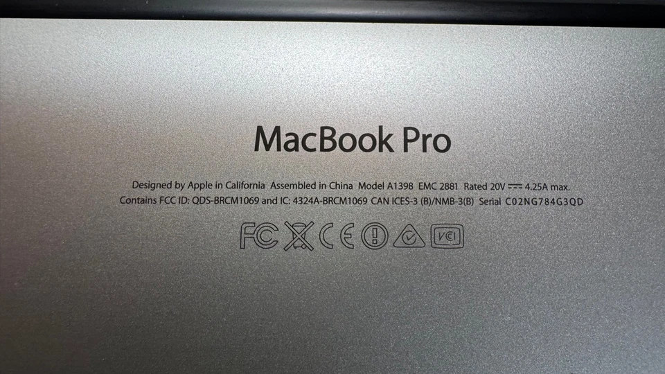 Apple MacBook Pro Retina 15” (Mid 2014) i7 2.5GHz 16GB RAM 512GB SSD - Image 4 of 4