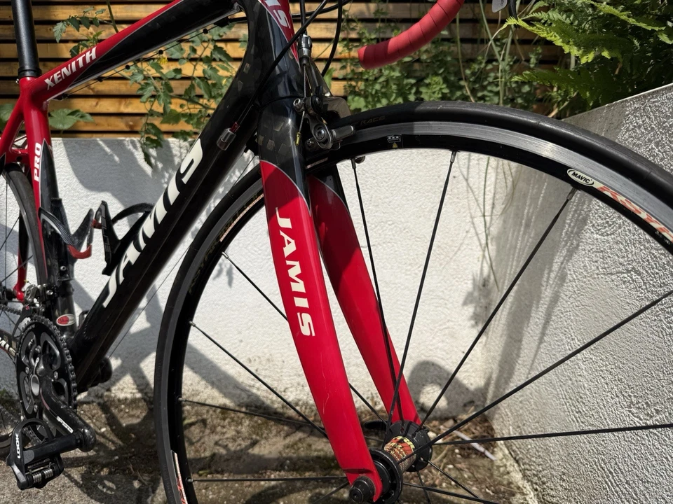 Jamis Xenith Pro Full Carbon Sram Force Mavic Wheels Selle Italia, 3T FSA Elite - Image 4 of 4