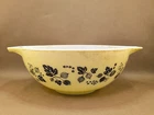 Vintage PYREX Gooseberry Yellow and Black #444 4 QT Mixing Bowl