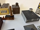 N Scale Lot of 17 Buildings and Accessories For Parts, Repair, Kitbashing — photo 10