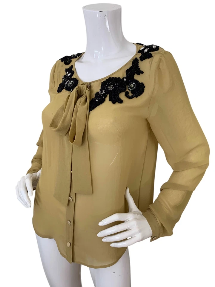 Blusa Robert Rodriguez Adornada Cuentas Gasa Cuello Corbata Top Talla Pequeña Foto 2 de 4