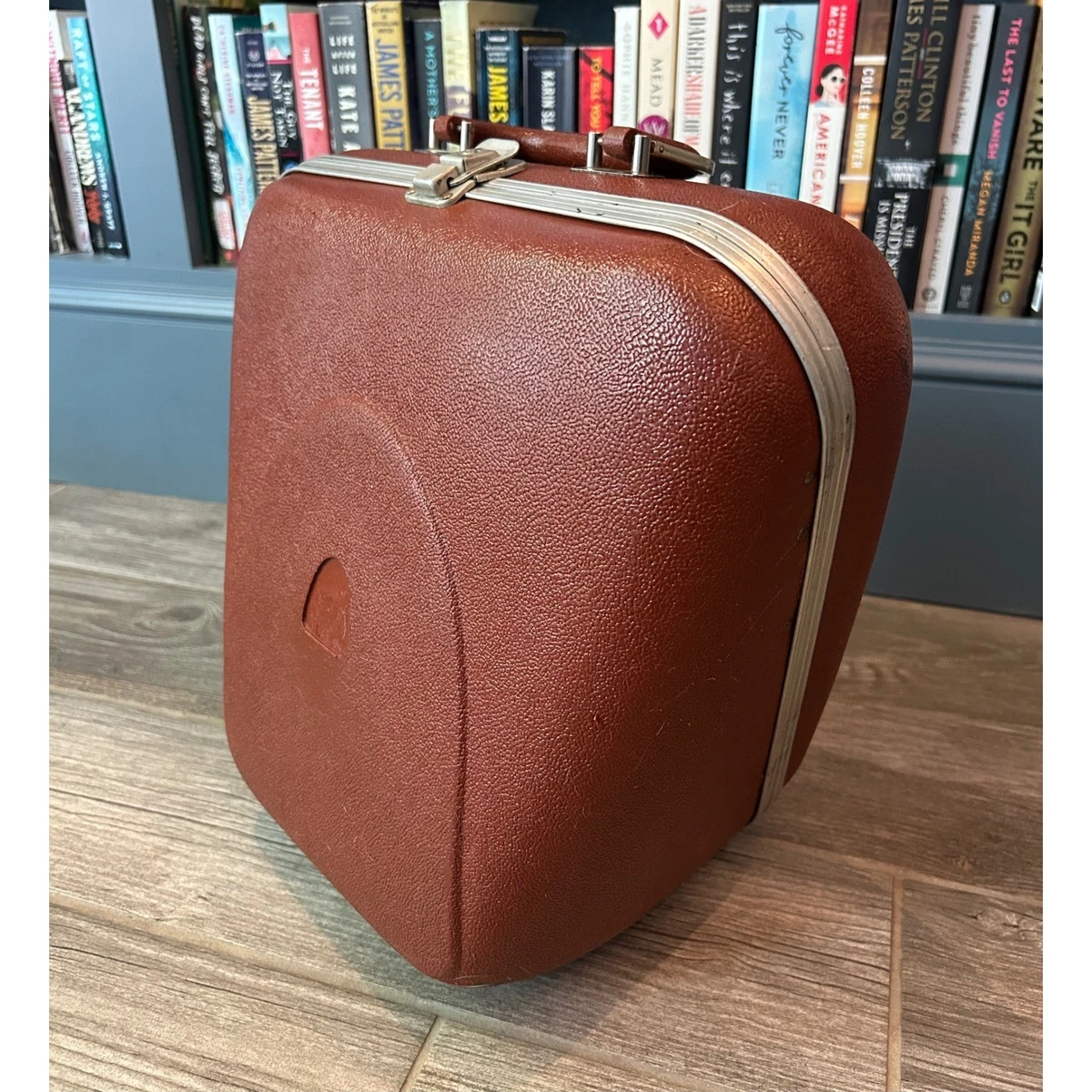 Wig Travel Case In Vintage Hat Boxes for sale | eBay