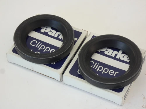*Lot of 2* Parker 3QTR17 2-1/4" Clipper Oil Seal 3-1/2" OD - NEW Surplus!
