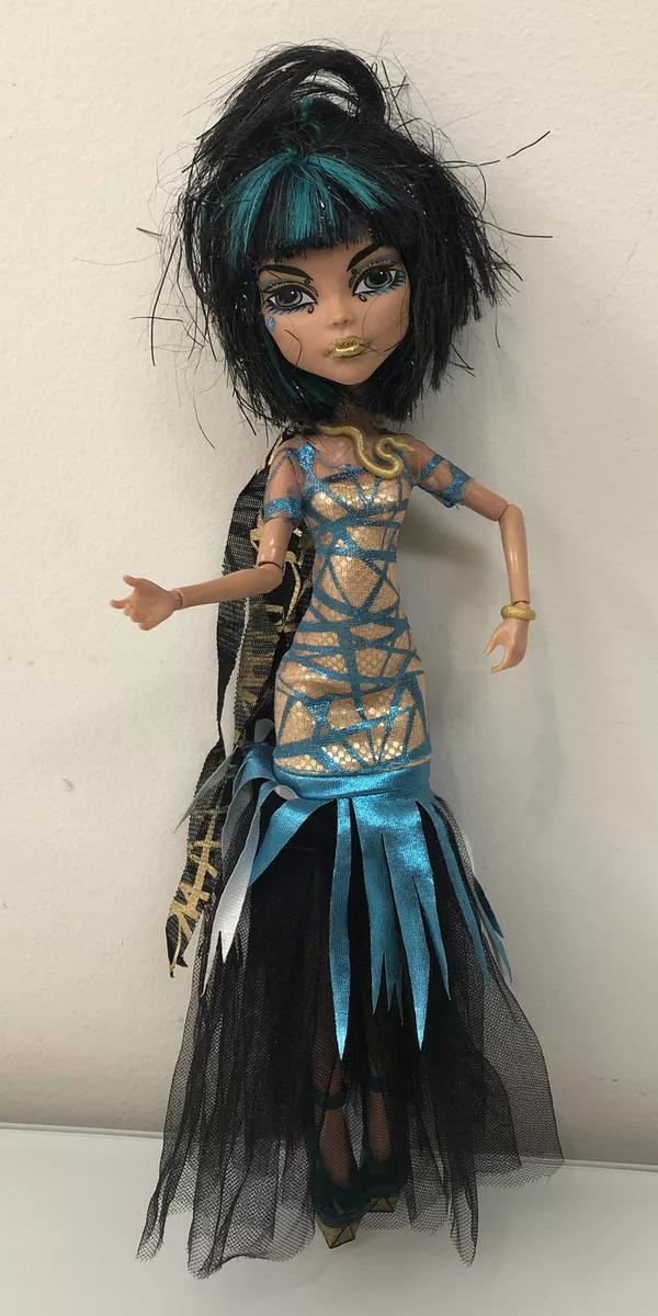 Monster High Ghouls Rule Cleo De Nile Doll