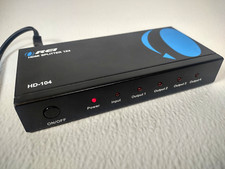 REI 1x4 HDMI Splitter HD-104 1 x 4 A/V Audio Visual w/ Non Original Adapter
