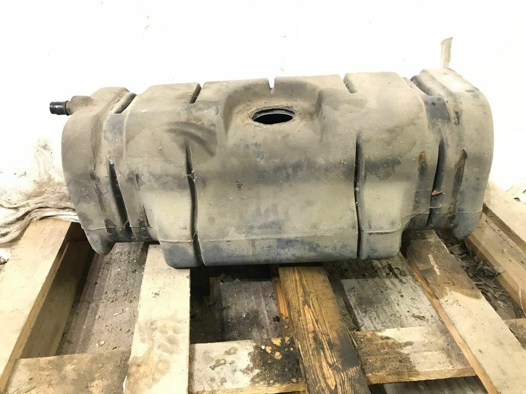 Iveco Daily 35 2.3D 88kw 2005 Diesel Kraftstofftank 504062490 | eBay