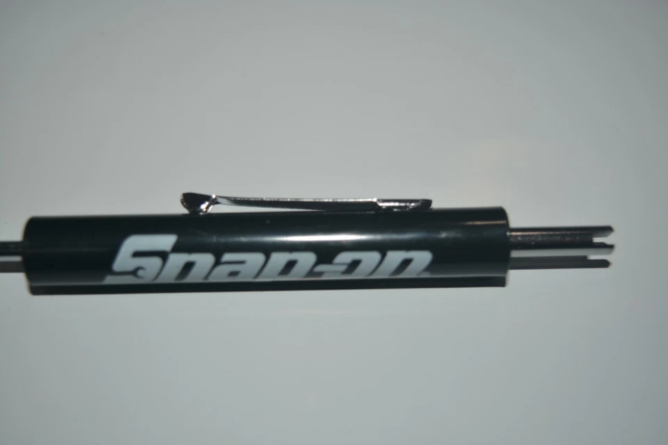 SNAP ON  TOOLS PROMO POCKET FLAT SCREWDRIVER  TIRE VALVE CORE REMOVER TOP 100PC  - Image 4 of 4