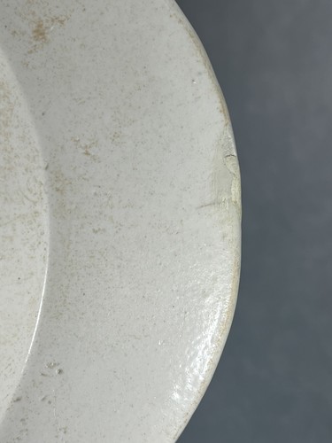 c1765 Staffordshire Salt-Glazed Press-Moulded 36cm Platter (Minor Restoration) - Picture 19 of 22