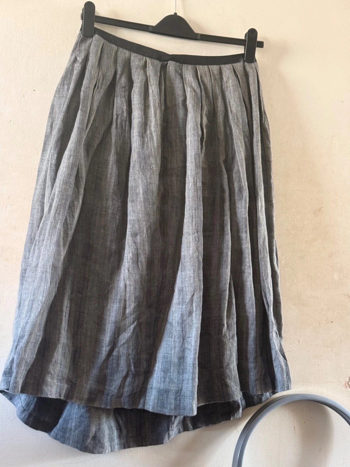 s 14 Toast linen check black waistband tiny little mother of pearl button
Opens in a new window or t