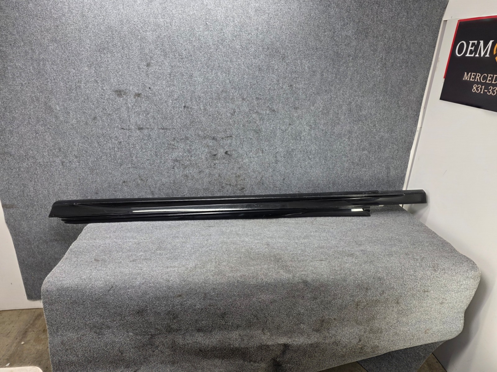 Skirt Rocker Panel Molding Left Side Assembly Mercedes W205 C63 C300 C43 OEM-image