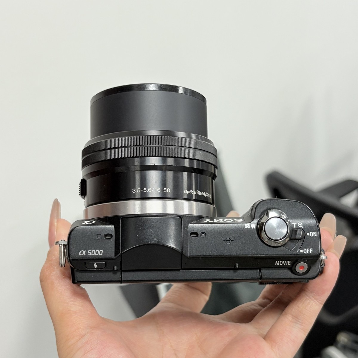 Sony Alpha a5000 Mirrorless Digital Camera with 16-50mm Lens black