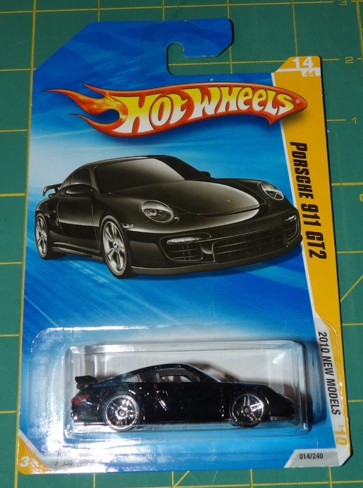 2010 Hot Wheels New Models - Porsche 911 GT2 - Black w/ Protector - Image 2 of 3