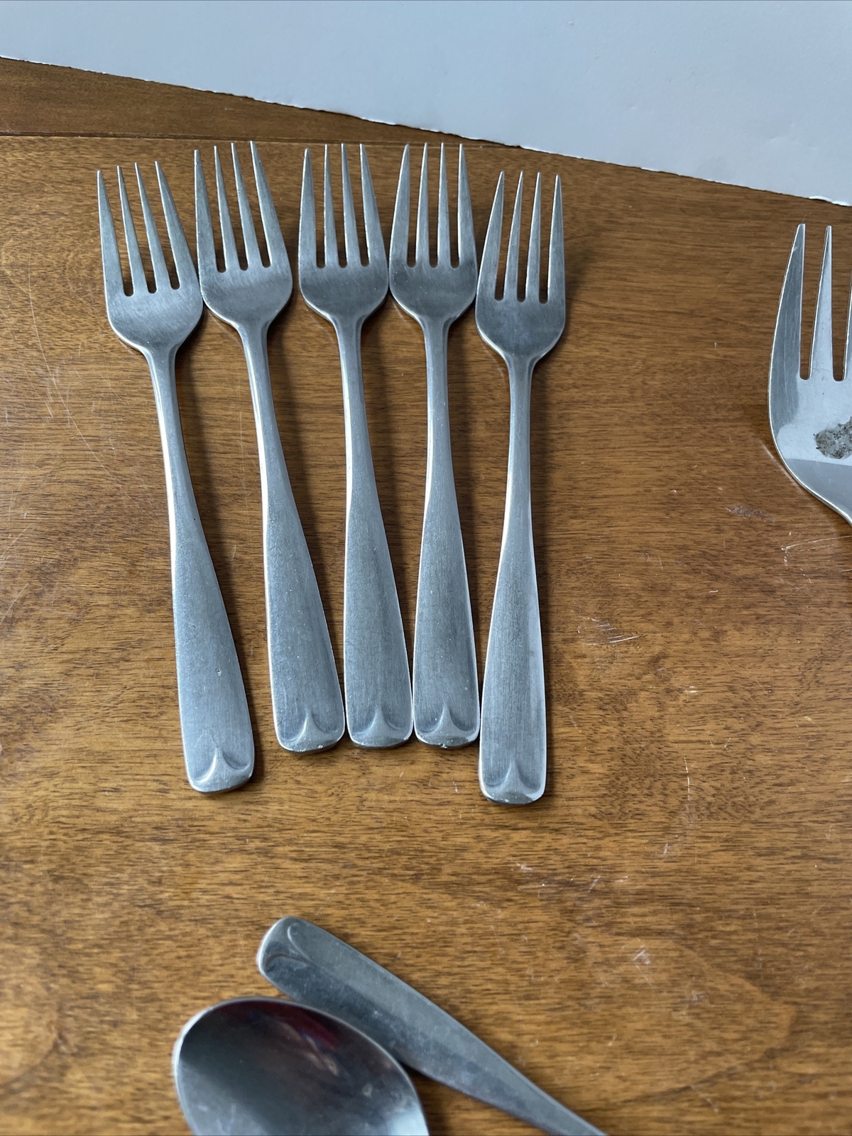 Oneida Northland POST ROAD Stainless Satin Handle Flatware Korea