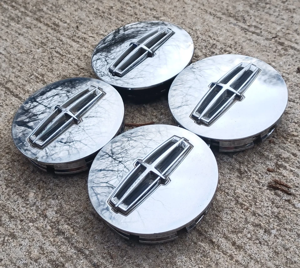 Lincoln MKS MKT MKX MKZ center cap set of 4 2009-2013 chrome, p/n 8A53-1A096-AB - Image 2 of 3