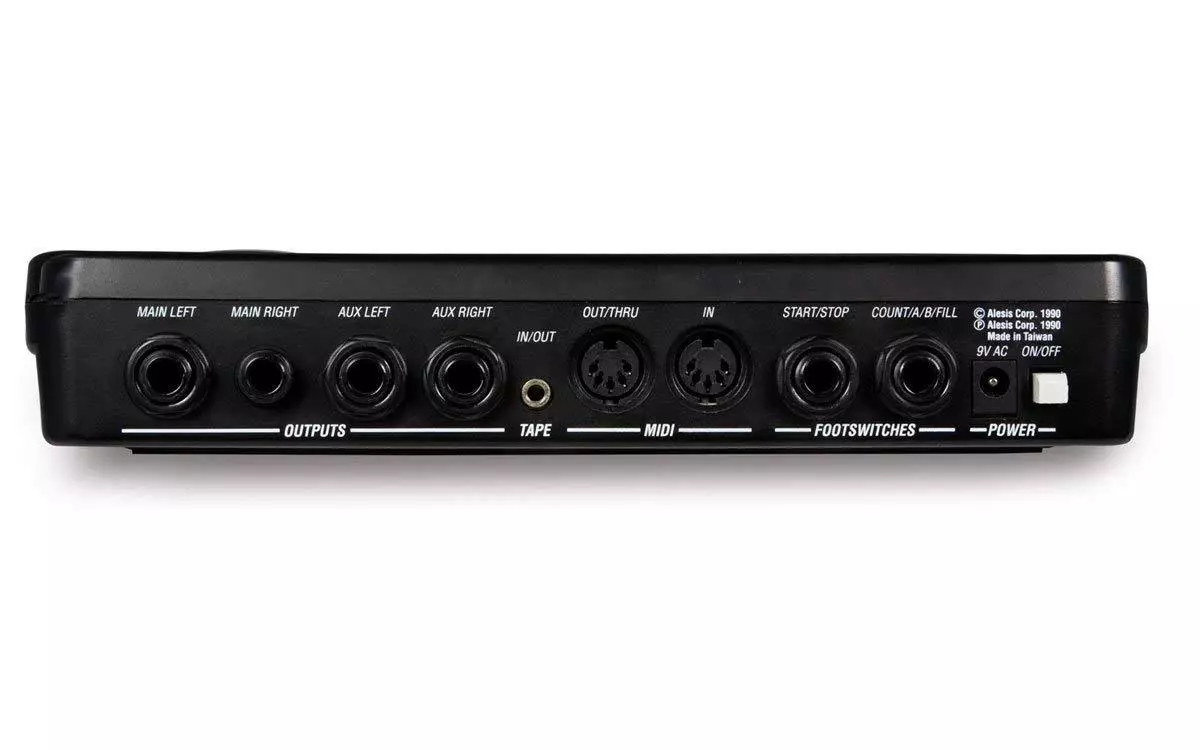 Alesis SR 16 16 18 Bit Stereo Drum Machine with Dynamic
