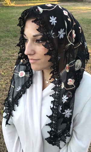 Veil Lace Mantilla Catholic Church Chapel Scarf Headcovering Latin Mass BF - Picture 2 of 3