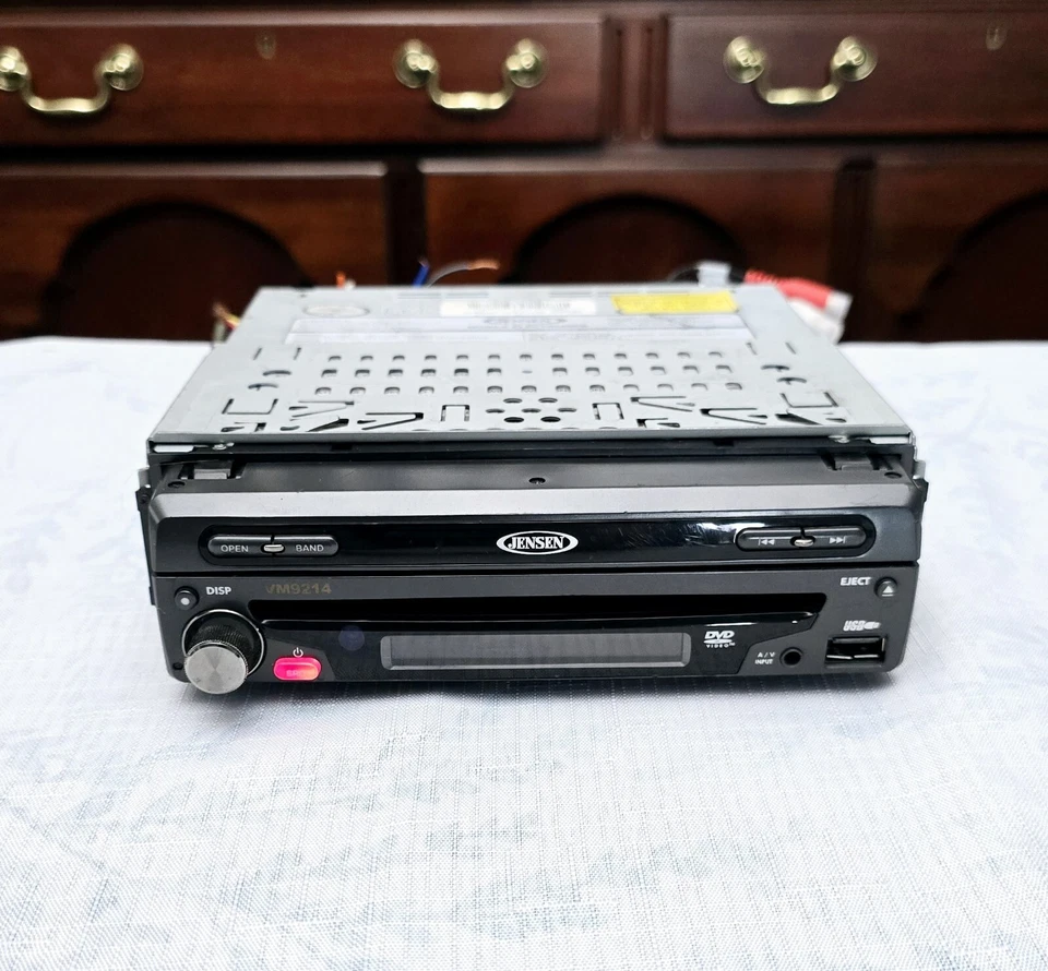 2 JENSEN VM9214 UV10 Car Tv Radio CD DVD Not Working Flip Out READ *SOLD AS IS* - Image 4 of 4