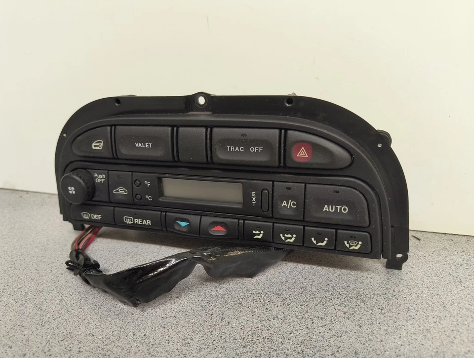 Interruptor de control del calentador de temperatura climática 98-03 Jaguar XJ8 XJR VDP AC LJA7690BB OEM Foto 3 de 4