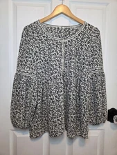 Max Studio Tunic Top White Black Floral Boho NWOT L Peasant Prairie Gypsy Hippie