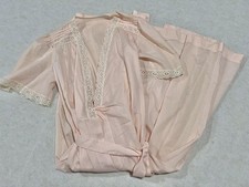 Vintage Dressing Gown Robe Light Pink Peach Lace Trim Nightgown Cottagecore M