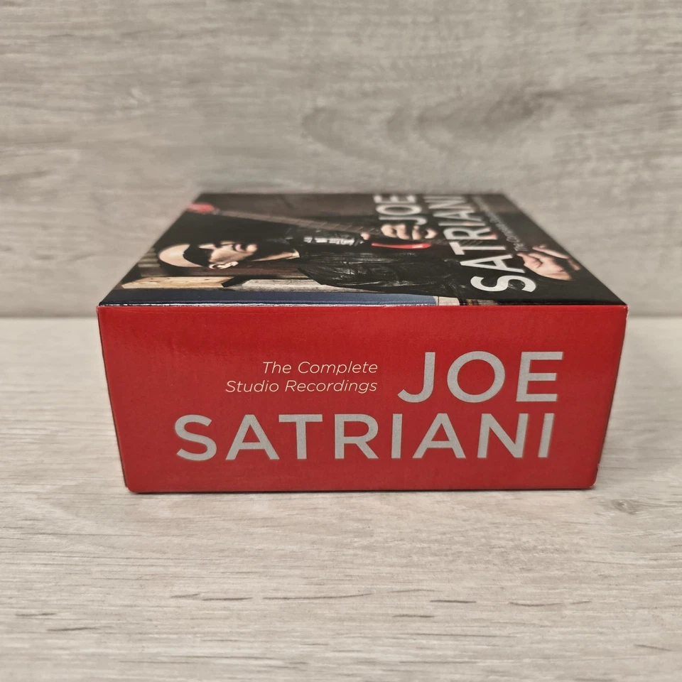 Joe Satriani - The Complete Studio Recordings Box Set 2014 Epic 15 CDs + Booklet Foto 3 de 4