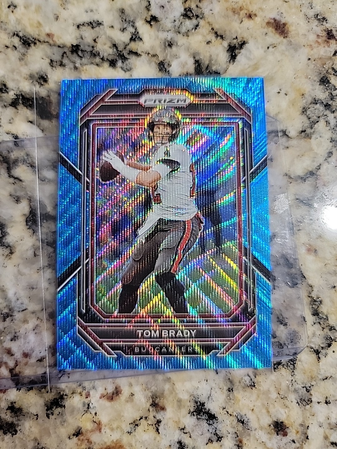 2022 Panini Prizm Football #273 Tom Brady Blue Wave Prizm /199 Retirement Year