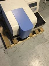 TOSOH AUTOMATED ENZYME IMMUNOASSAY ANALYZER