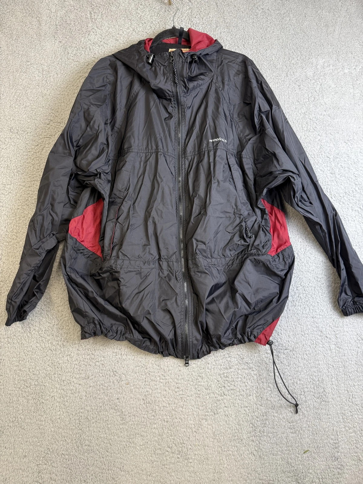 Woolrich Jacket Mens 2XL Black Red Hooded Nylon Windbreaker Outdoor Coat Taiwan