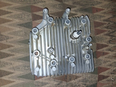 #ad BRIGGS AND STRATTON ENGINE 289707 0154. CYLINDER HEAD IN USED CONDITION 494240 $11.00