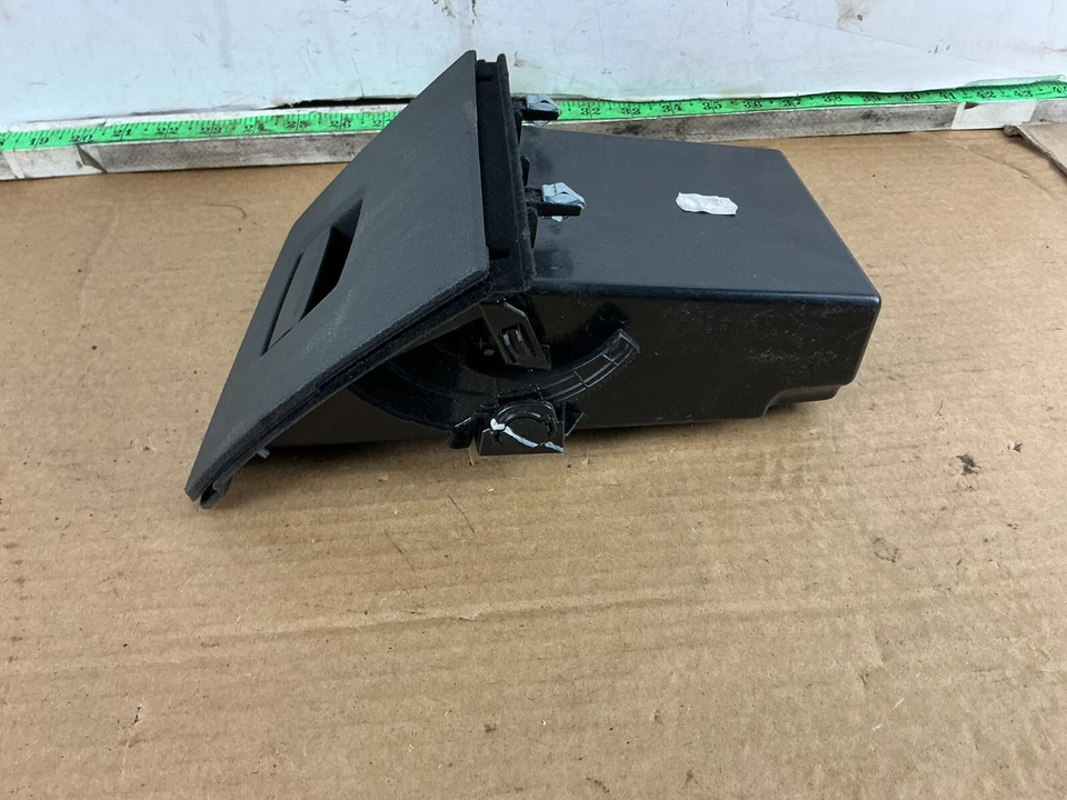 2011 - 2016 BMW 535i F10 xDrive compartimento de bolso de armazenamento painel esquerdo 9166696 fabricante de equipamento original - Imagem 2 de 4