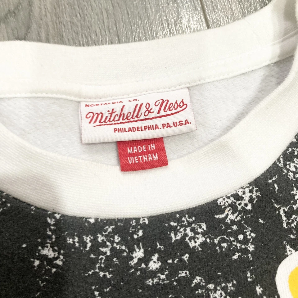 Свитер мужской Mitchell & Ness Miami Heat принт из твердой древесины классика  - Изображение 2 из 4