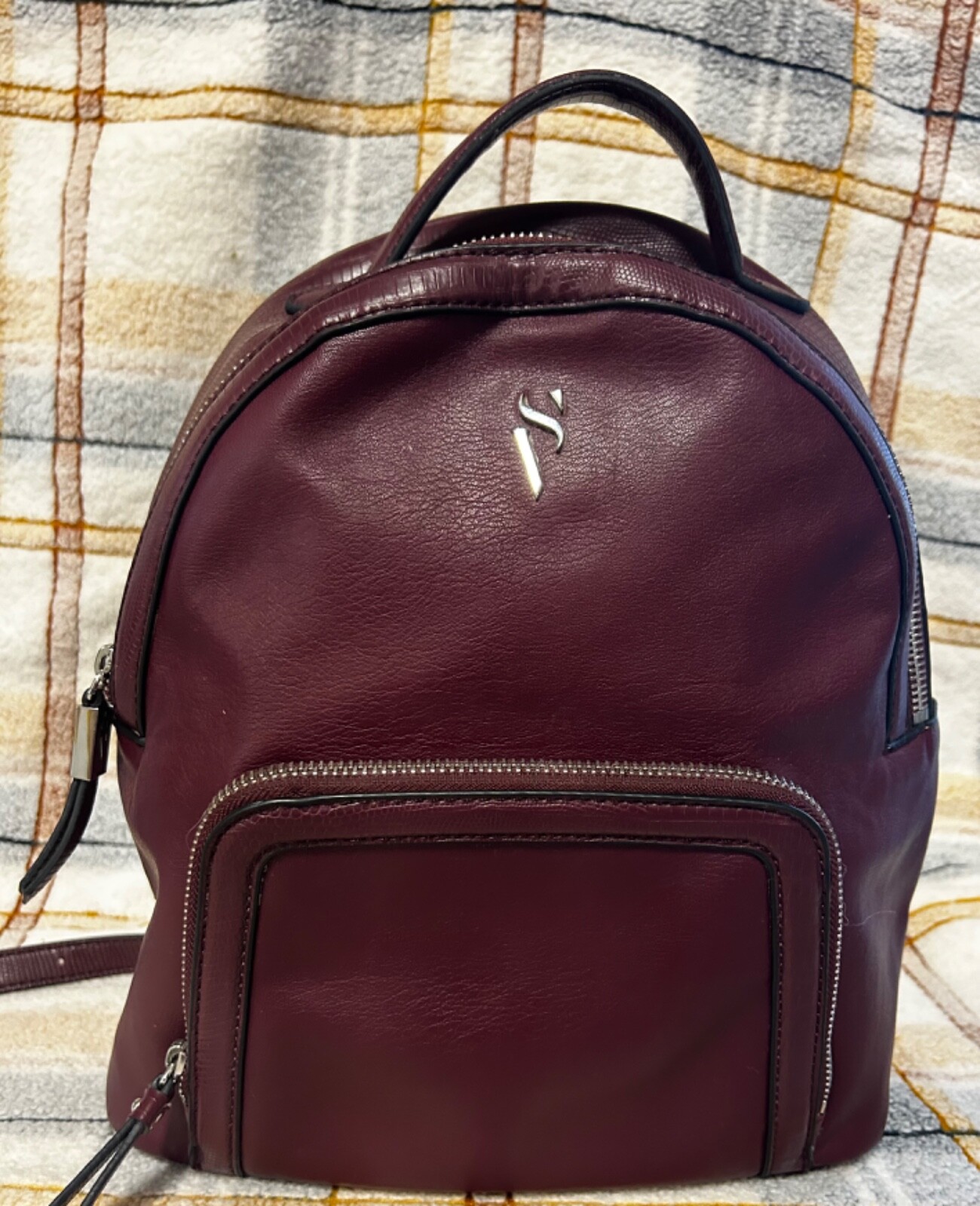 Simply Vera Vera Wang Handbag Backpack Purse Burgandy