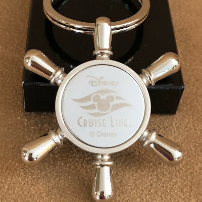 Disney Cruise Line DCL Key Chain logo mirror fob ship wheel Castaway Club New 