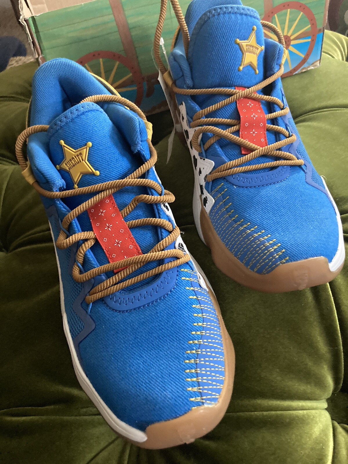 don issue 2 toy story