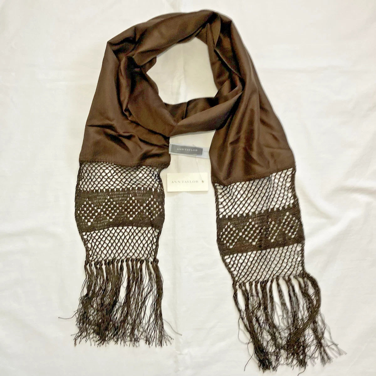 Ann Taylor Cream Scarf 
Size 29” by 13” Ann Taylor Winter Scarves & Wraps for Women for sale | eBay main image 3