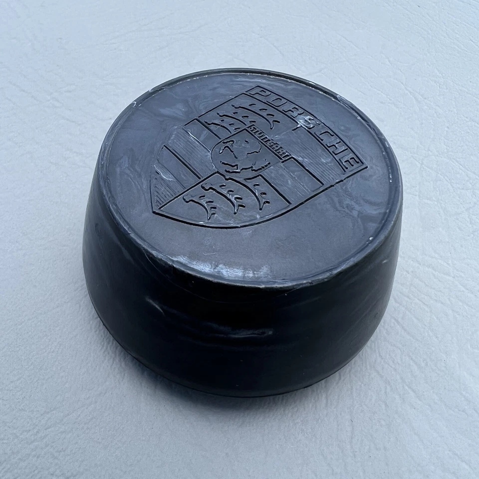 76-88 PORSCHE 924 2.0 4 TACOS ALEACIÓN RUEDA PLÁSTICO TAPA CENTRAL 477601151N OEM Foto 4 de 4