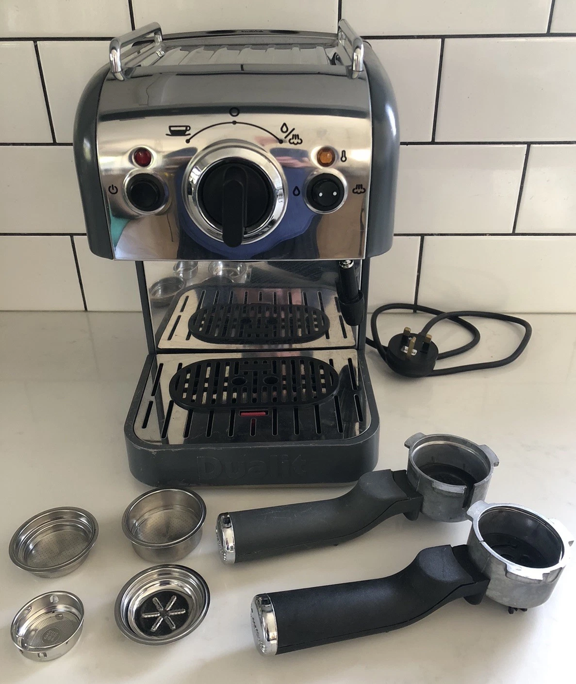 Dualit DCM2X 3 in 1 Espresso Coffee Machine with Accessories. Working BQ66
Opens in a new window or