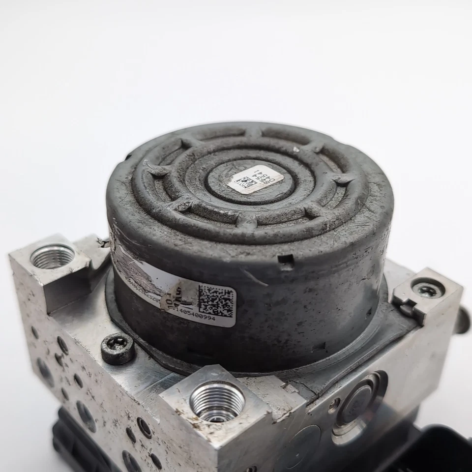 Насос антитормозной блокировки 2015 Subaru WRX ABS в сборе от оригинального производителя 27536ВА001 - Изображение 4 из 4