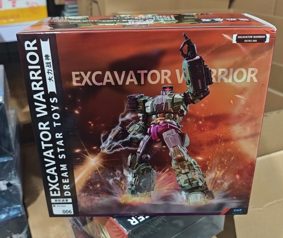 New Transformation toys Dream Star Toys DST02-006 Excavator