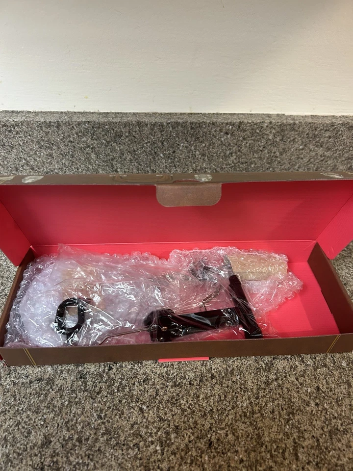 Mini guitarra Back to the Future AXE HEAVEN "1955" ES-345 COMO NUEVA EN MANO Foto 3 de 3