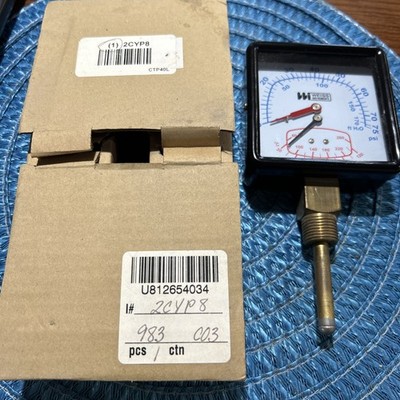 Weiss Instruments 2CYP8 Gauge New In The Box