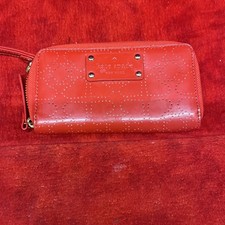 KATE SPADE LEATHER ZIP-AROUND WALLET RED JAZZY METRO - NEW
